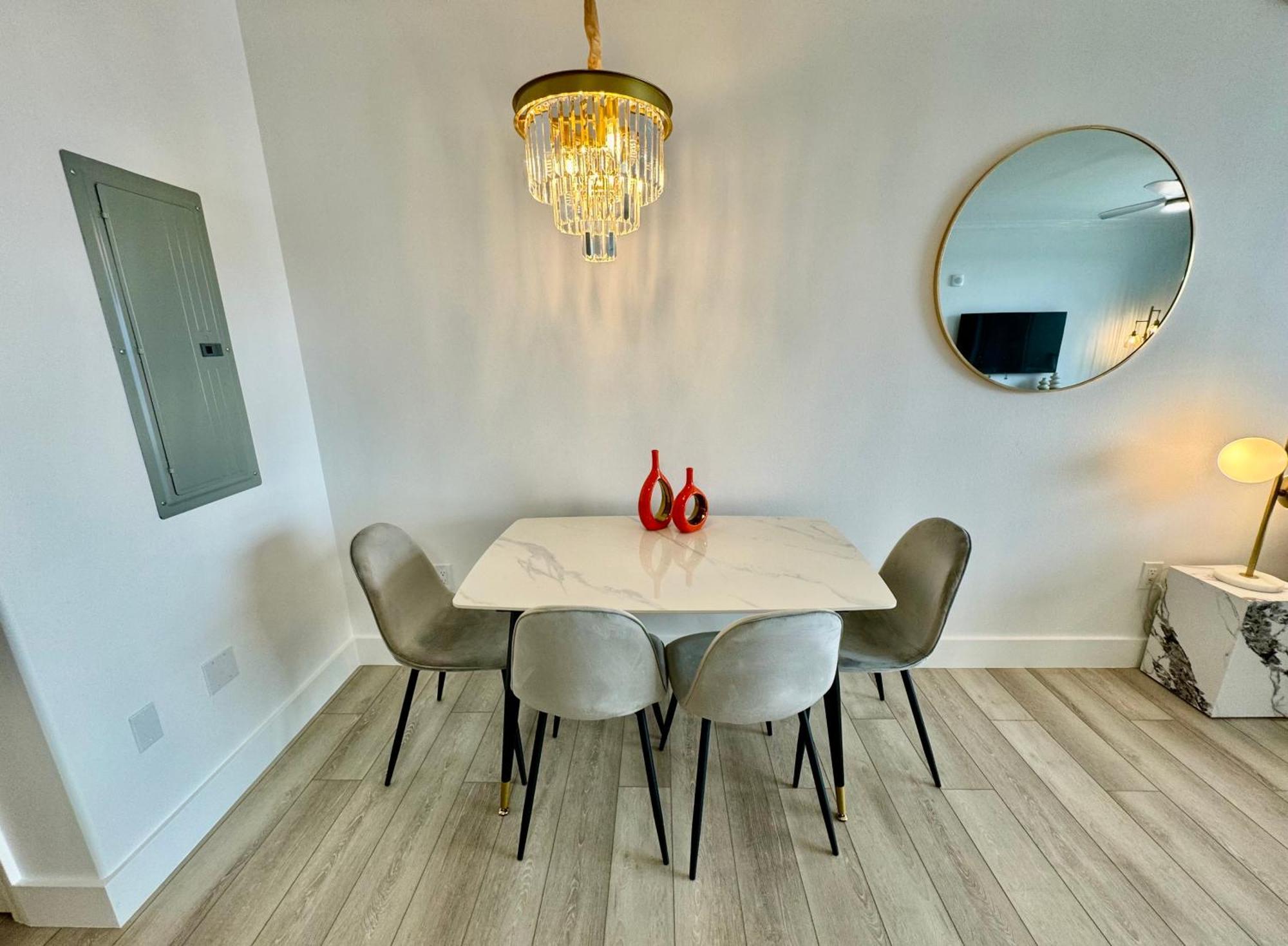 Balcony King Suite - Lake & Pool View Orlando Ngoại thất bức ảnh