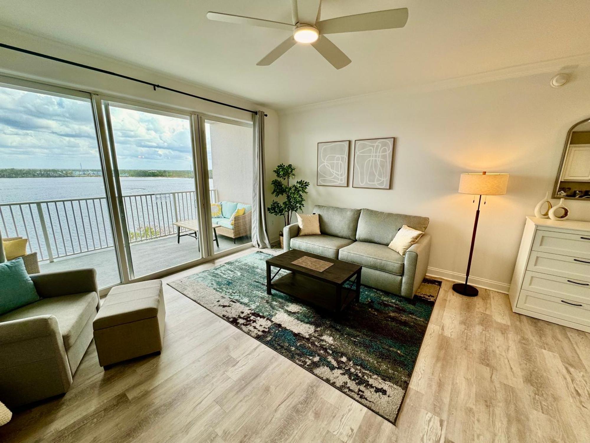 Balcony King Suite - Lake & Pool View Orlando Ngoại thất bức ảnh